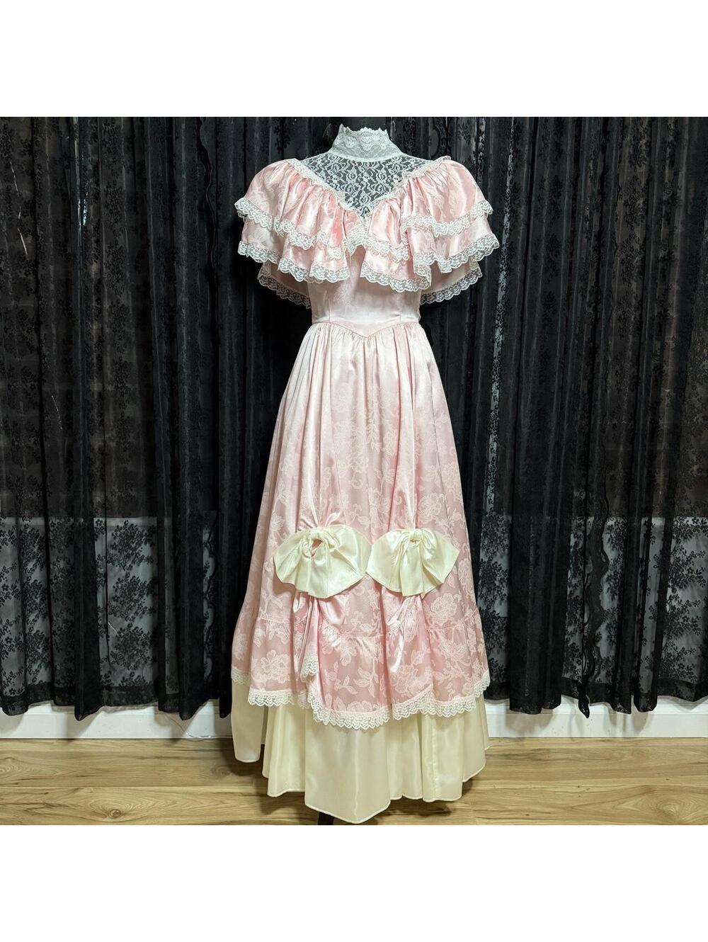 Vintage Gunne Sax Pink Jacquard Lace Prairie Gown Victorian